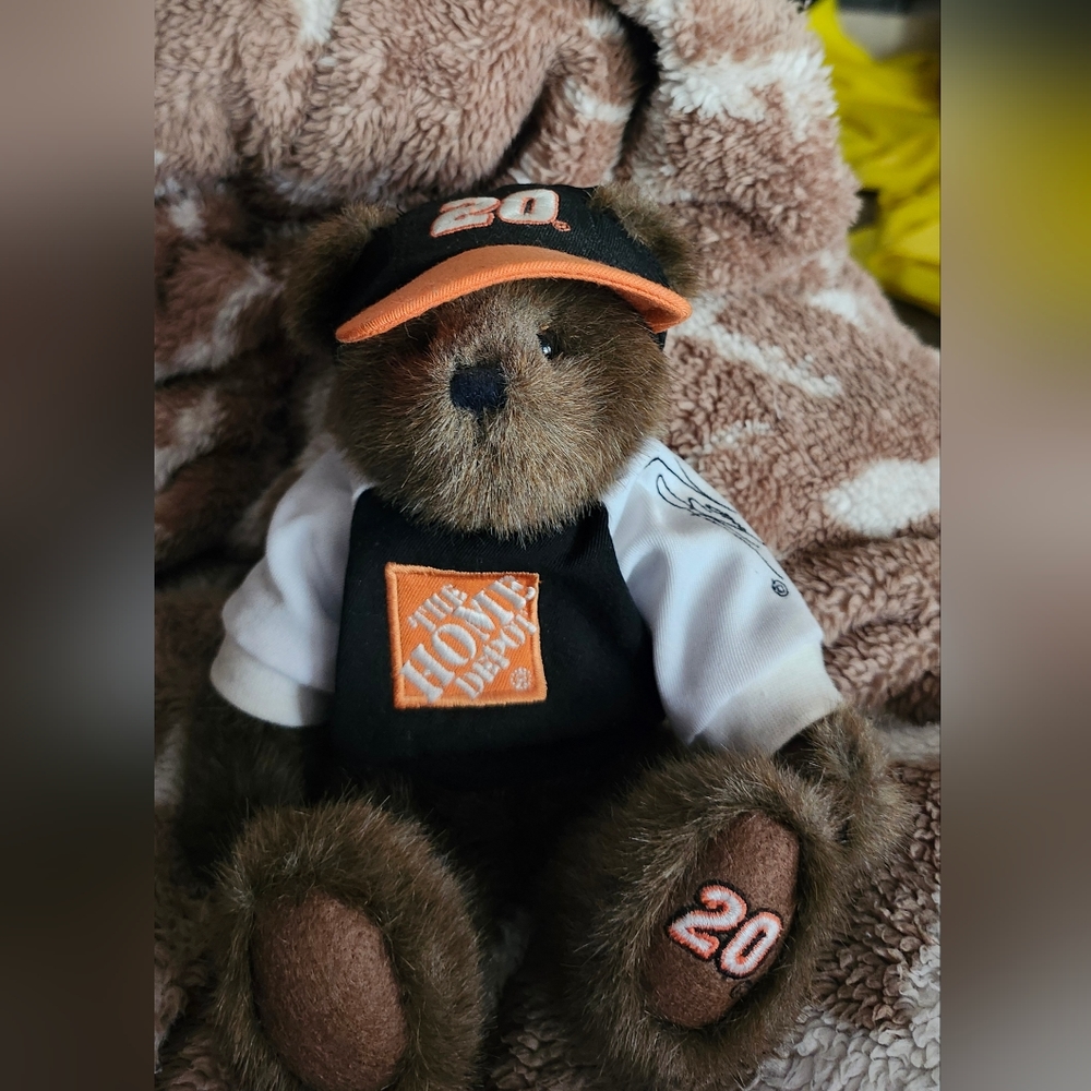 Nascar Boyd's Bears Tony Stewart